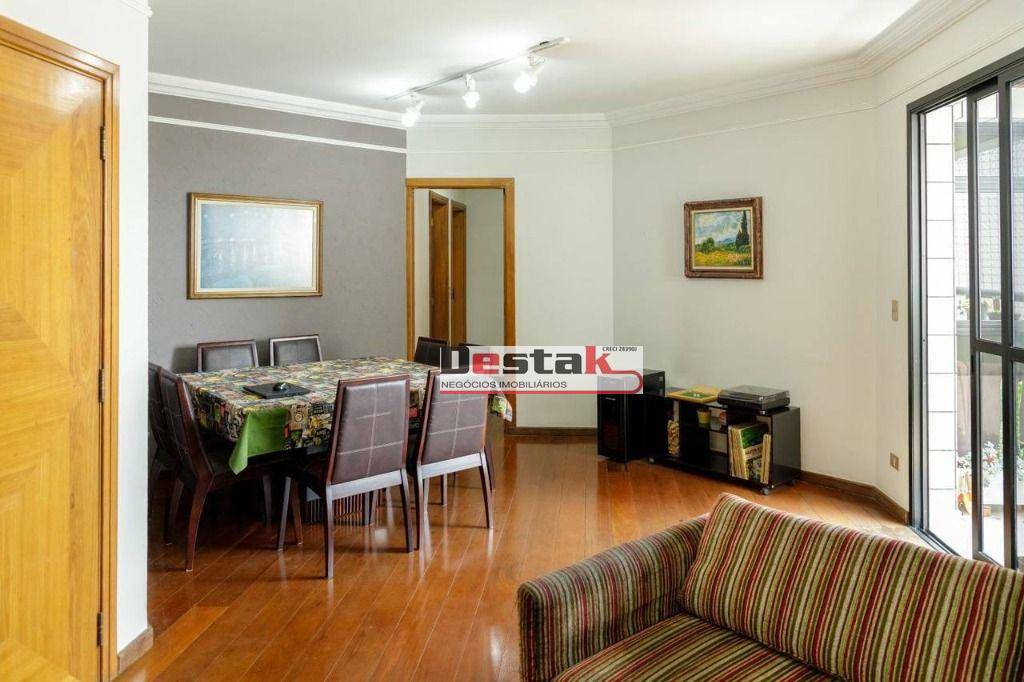 Apartamento à venda com 3 quartos, 135m² - Foto 1