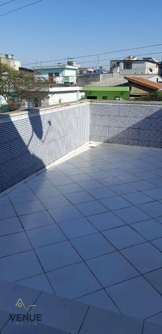 Sobrado à venda com 3 quartos, 240m² - Foto 6