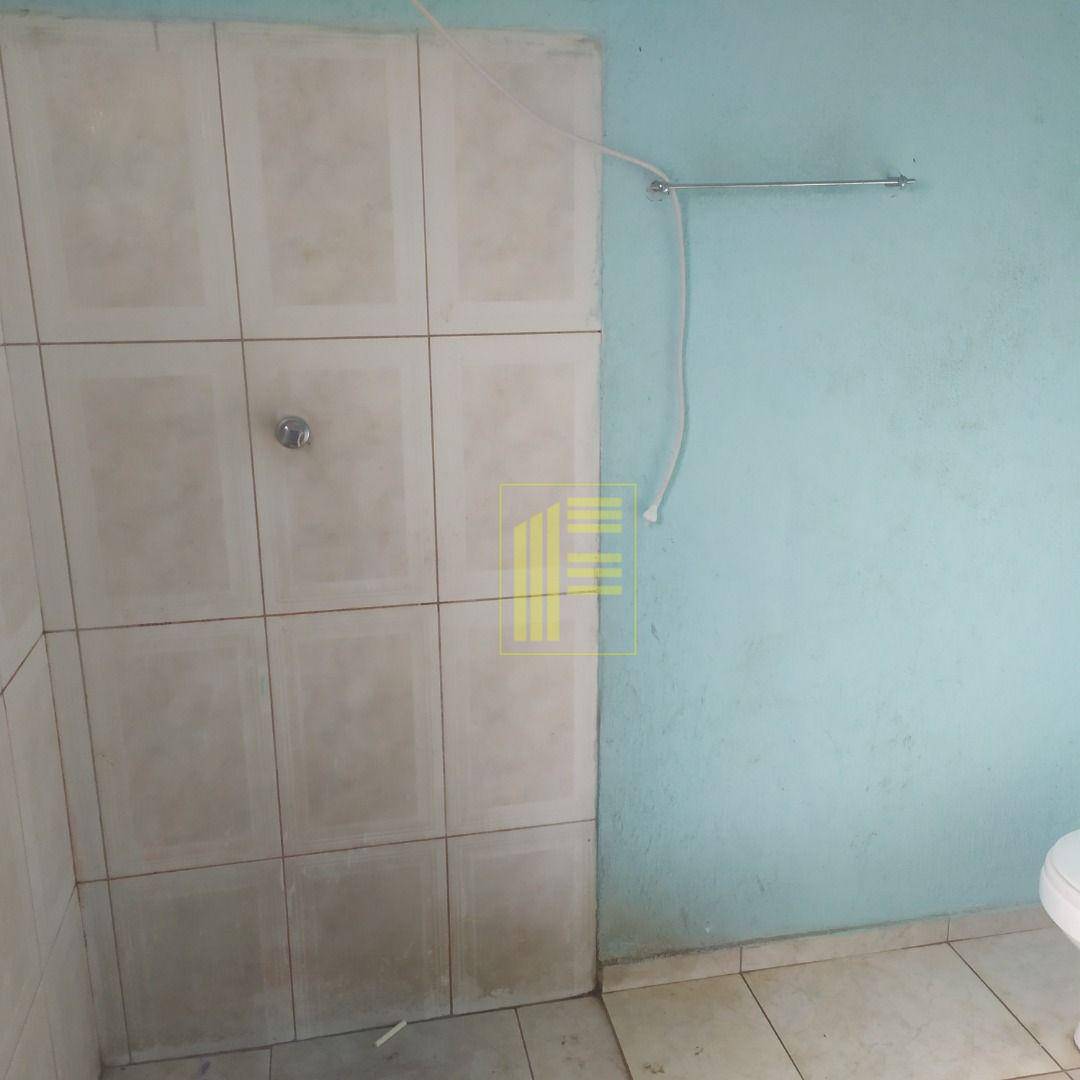 Casa para alugar com 1 quarto, 60m² - Foto 7