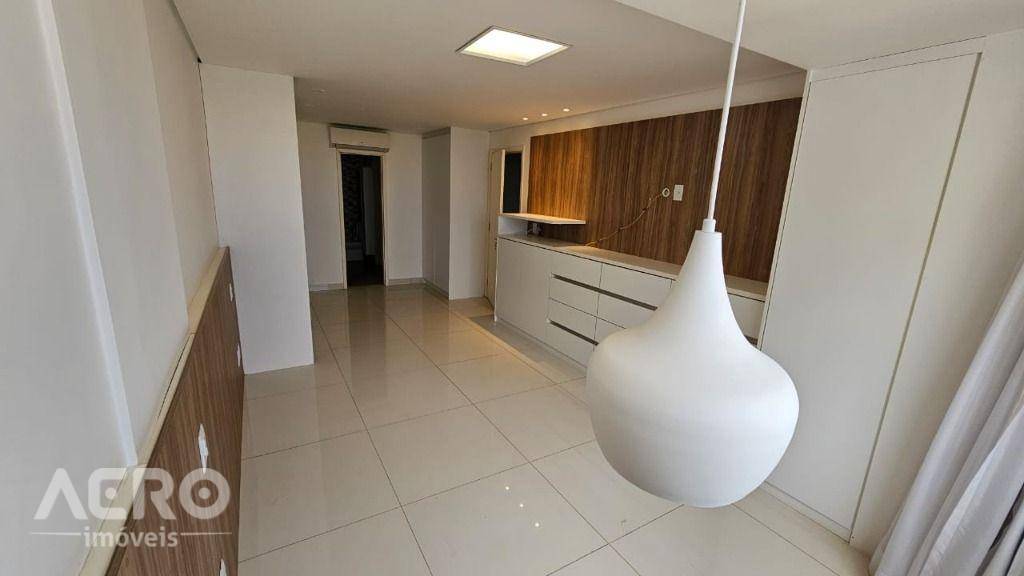 Apartamento para alugar com 3 quartos, 180m² - Foto 26