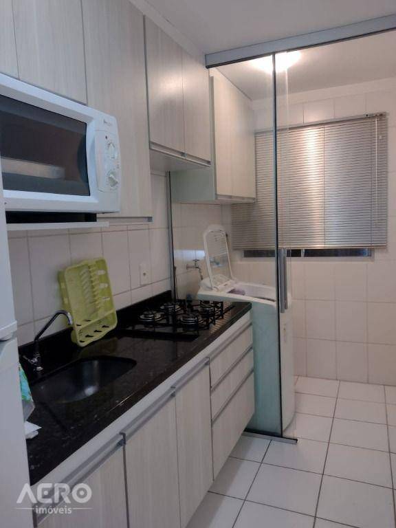 Apartamento à venda com 2 quartos, 54m² - Foto 6