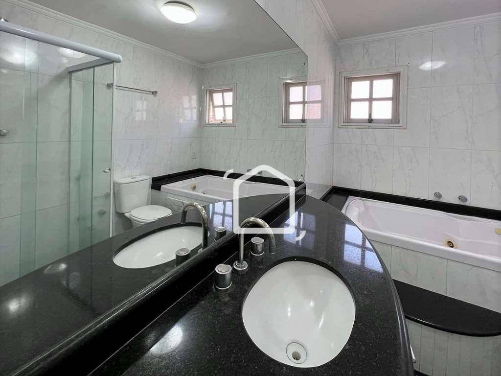 Casa de Condomínio à venda com 4 quartos, 360m² - Foto 36