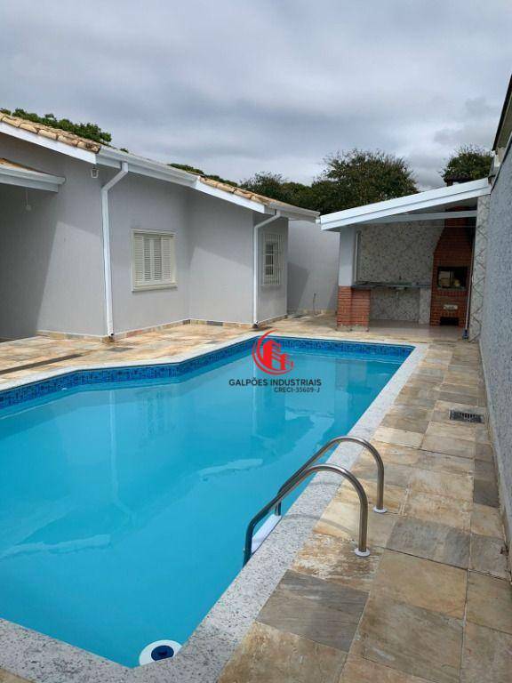 Casa para alugar com 3 quartos, 178m² - Foto 9