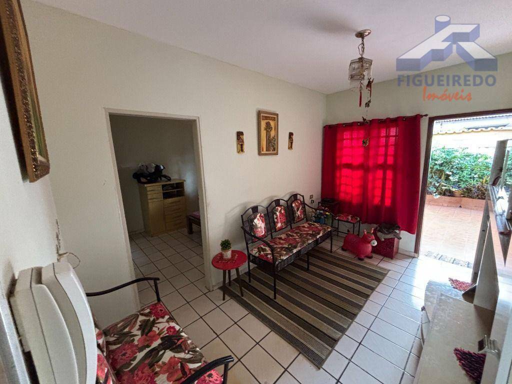 Casa à venda com 3 quartos, 260M2 - Foto 6