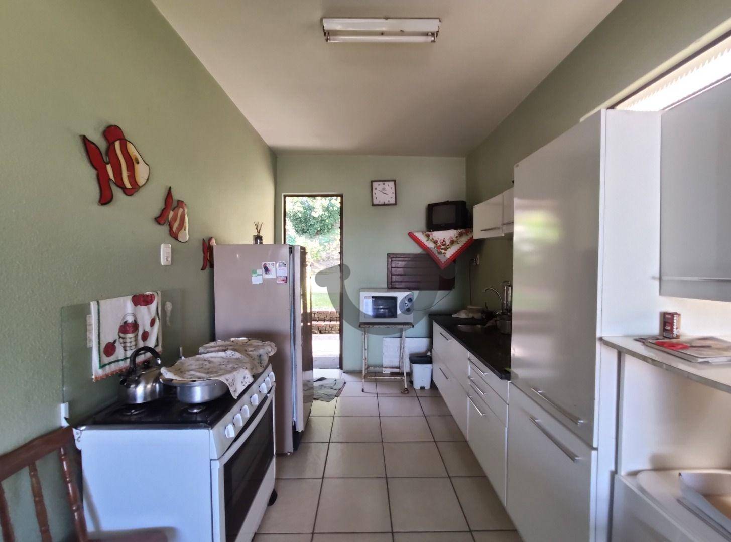 Casa à venda com 3 quartos, 88m² - Foto 8