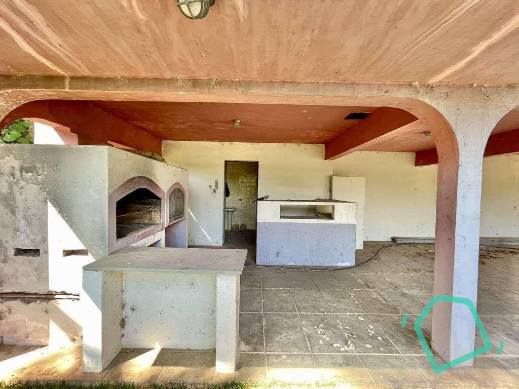 Casa à venda e aluguel com 4 quartos, 700m² - Foto 30