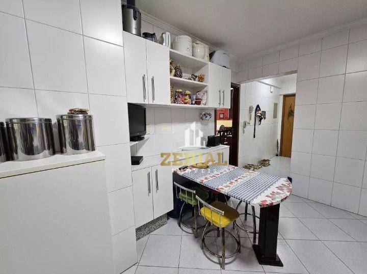 Apartamento à venda com 3 quartos, 118m² - Foto 9