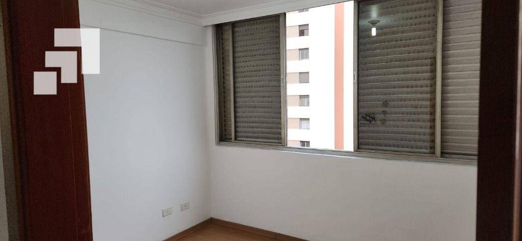 Apartamento à venda com 3 quartos, 94m² - Foto 7