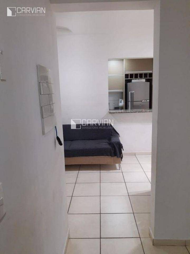 Apartamento à venda com 2 quartos, 62m² - Foto 7