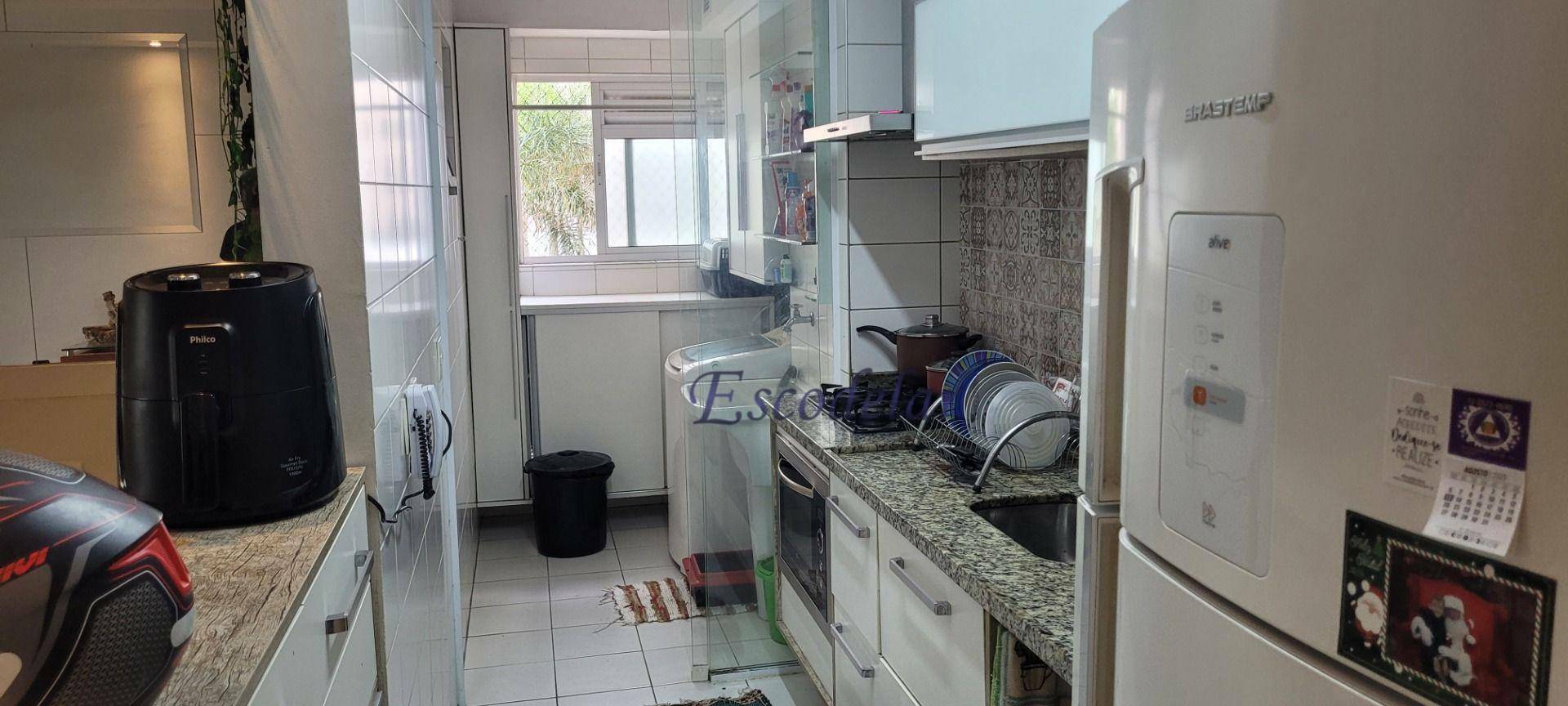 Apartamento à venda com 3 quartos, 93m² - Foto 3