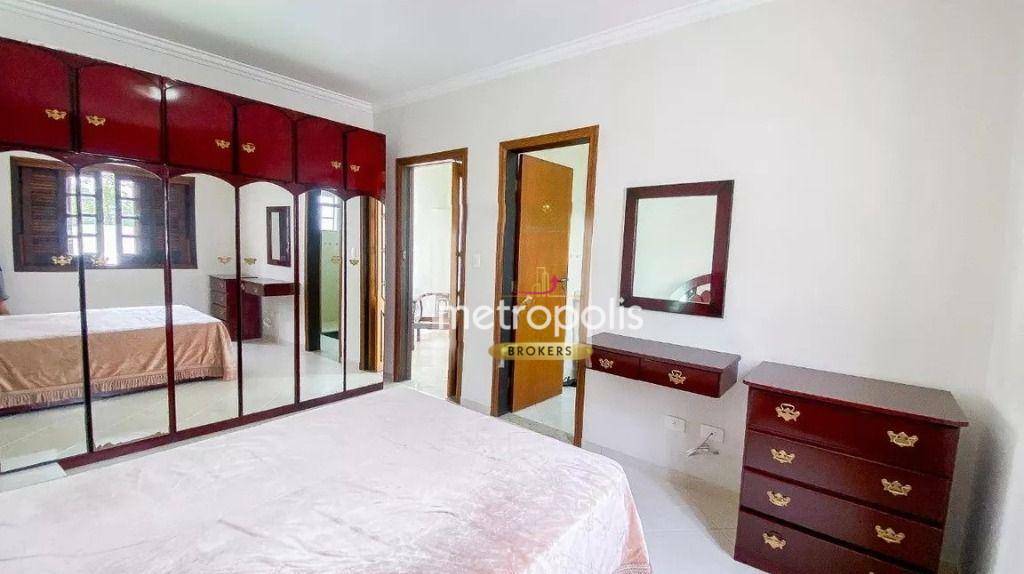 Sobrado à venda com 6 quartos, 560m² - Foto 68