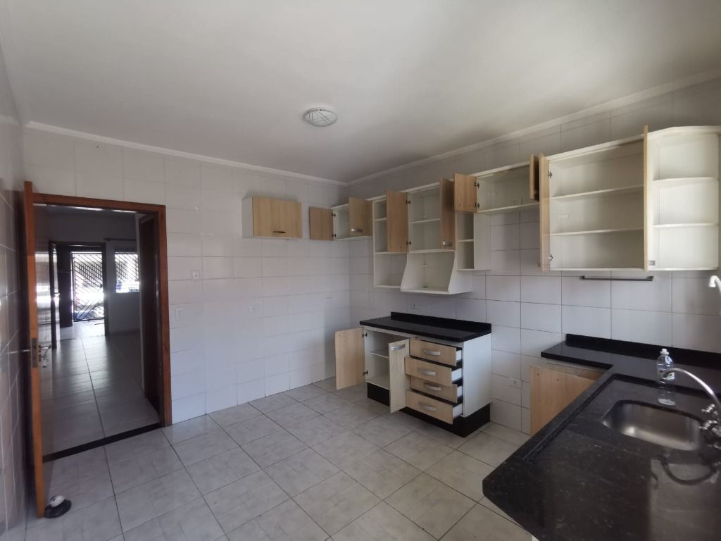 Sobrado à venda com 2 quartos, 108m² - Foto 11