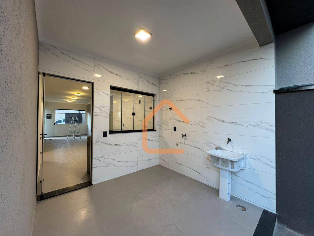 Casa à venda com 3 quartos, 92m² - Foto 12