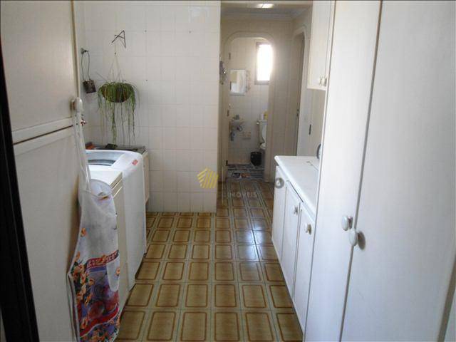 Apartamento à venda com 4 quartos, 220m² - Foto 16