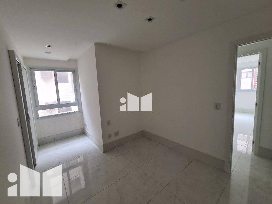 Apartamento à venda com 4 quartos, 125m² - Foto 15