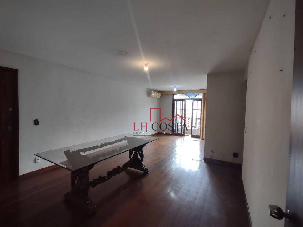 Apartamento à venda com 3 quartos, 140m² - Foto 7