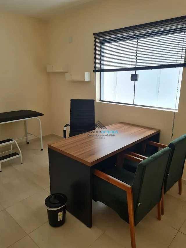 Casa à venda com 5 quartos, 200m² - Foto 5