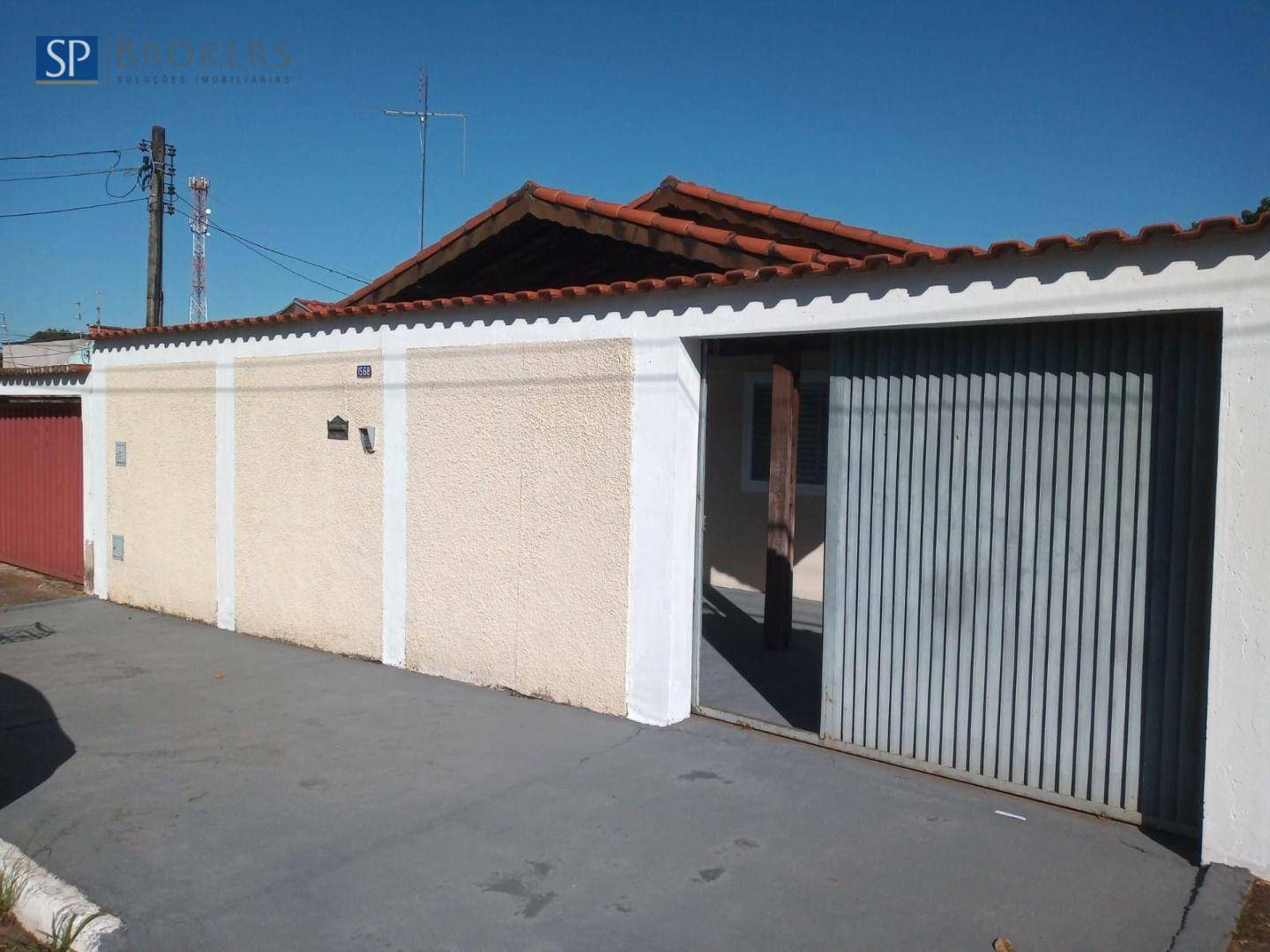 Casa à venda com 3 quartos, 138m² - Foto 2