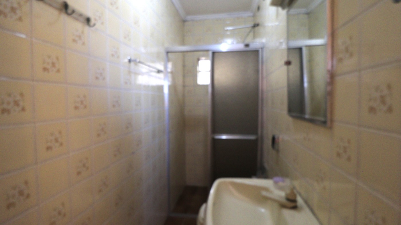 Casa para alugar com 2 quartos, 100m² - Foto 12