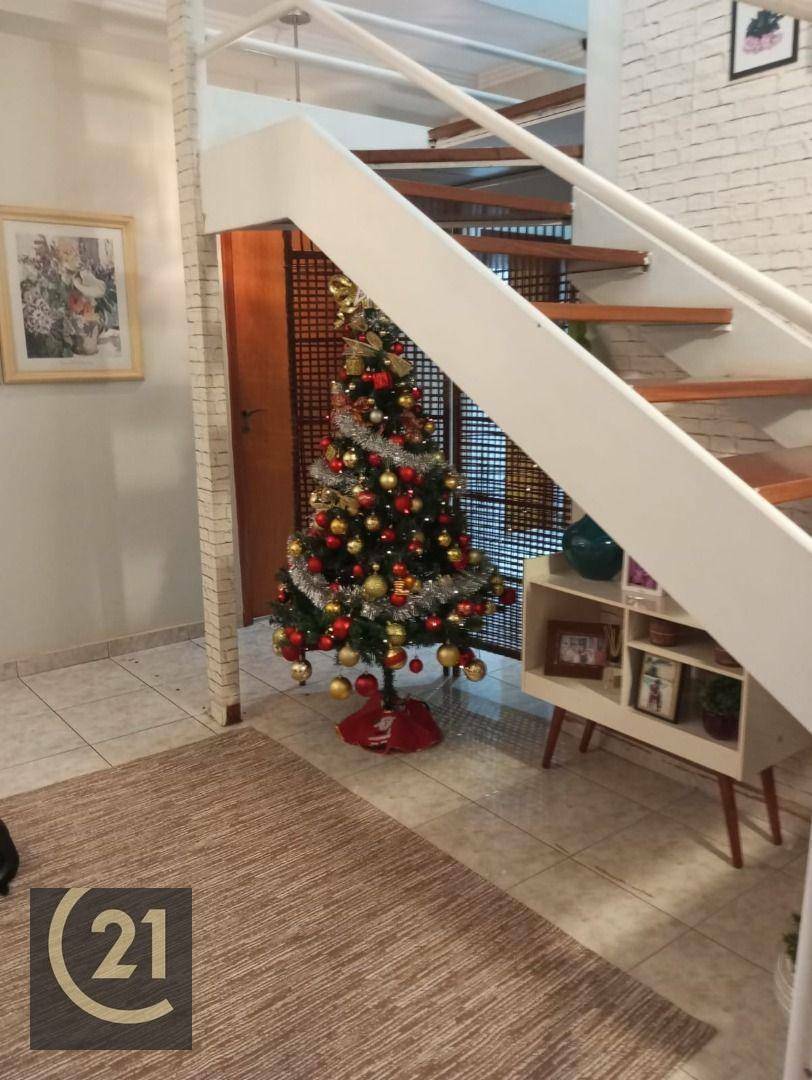 Cobertura à venda com 4 quartos, 240m² - Foto 11