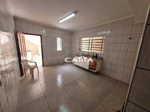 Sobrado à venda com 5 quartos, 180m² - Foto 4