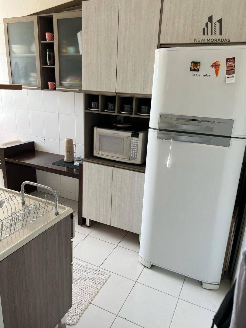 Apartamento à venda com 2 quartos, 50m² - Foto 3