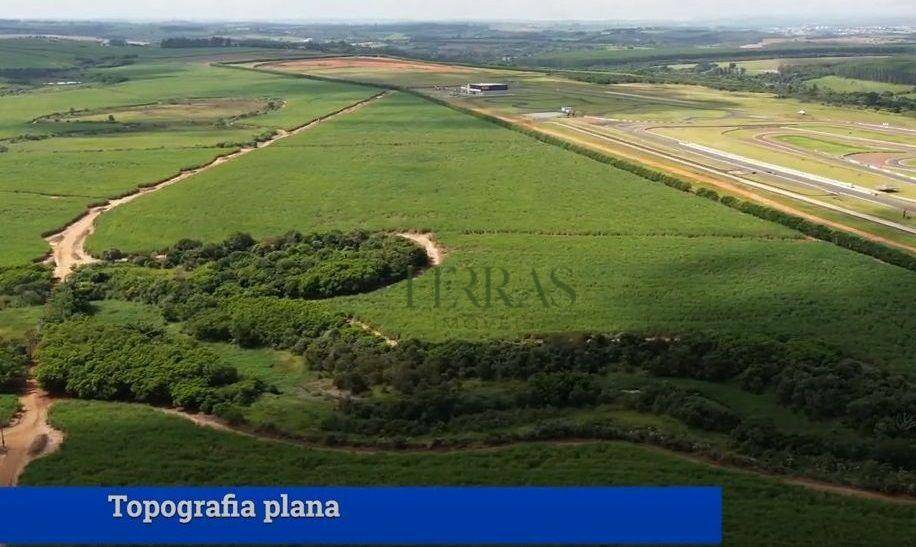 Terreno à venda, 484000M2 - Foto 1