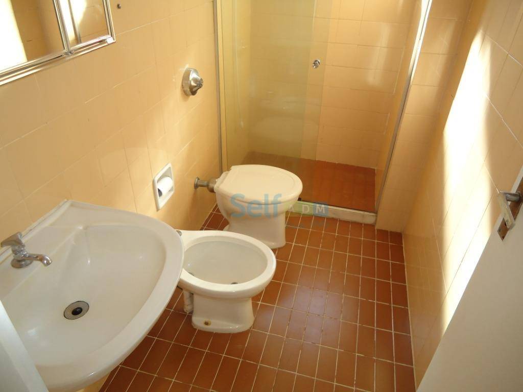 Apartamento para alugar com 2 quartos, 73m² - Foto 7