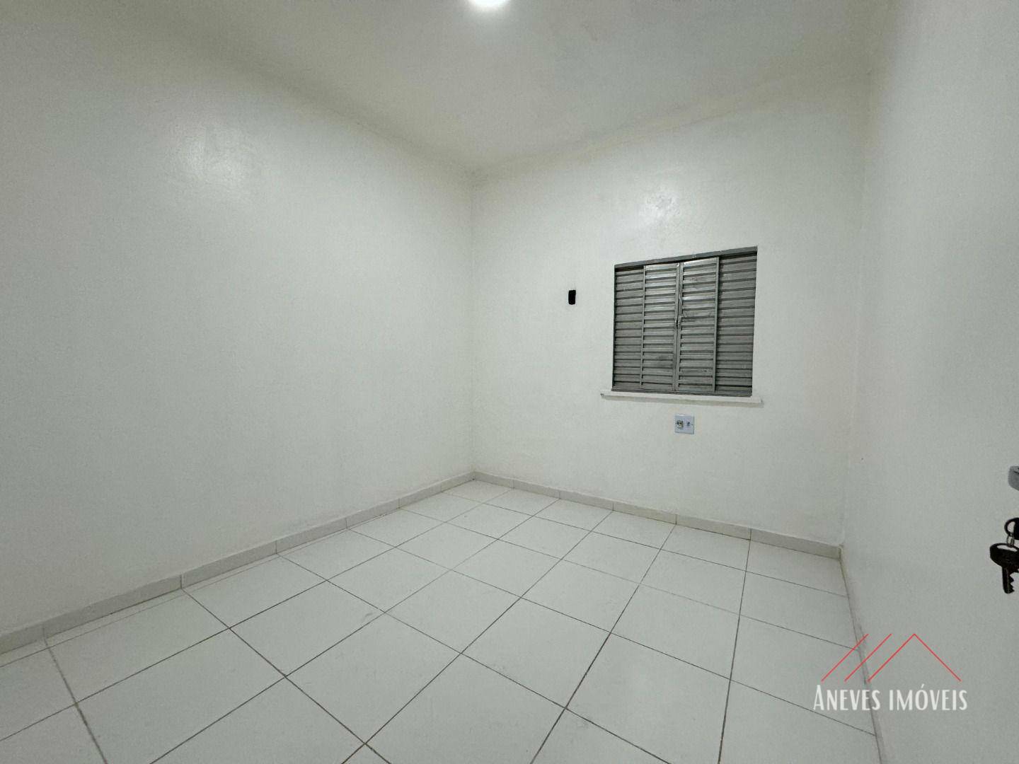 Casa para alugar com 5 quartos, 200m² - Foto 14