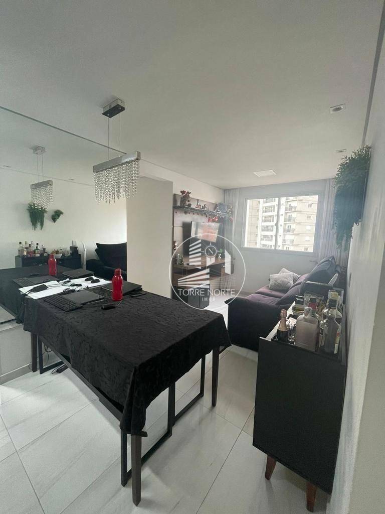 Apartamento à venda com 2 quartos, 41m² - Foto 4