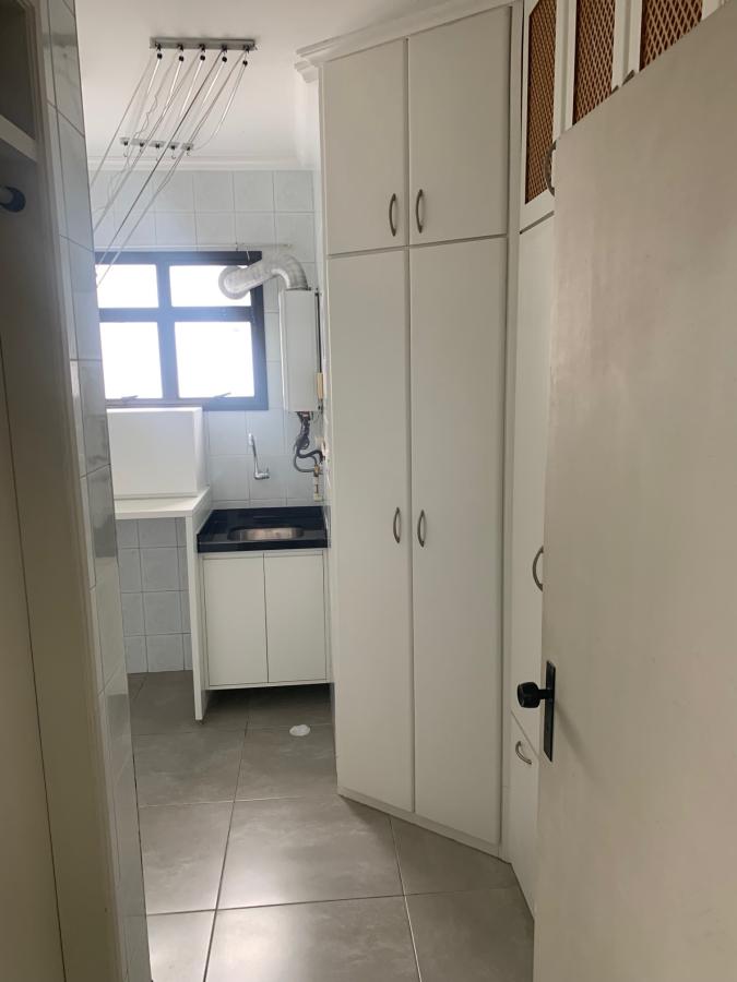 Apartamento para alugar com 4 quartos, 172m² - Foto 17