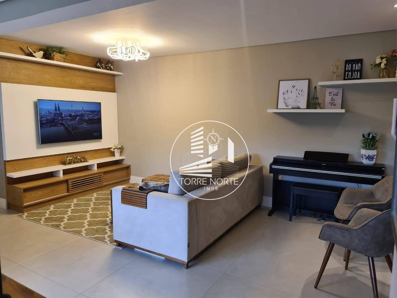 Apartamento à venda com 2 quartos, 77m² - Foto 4