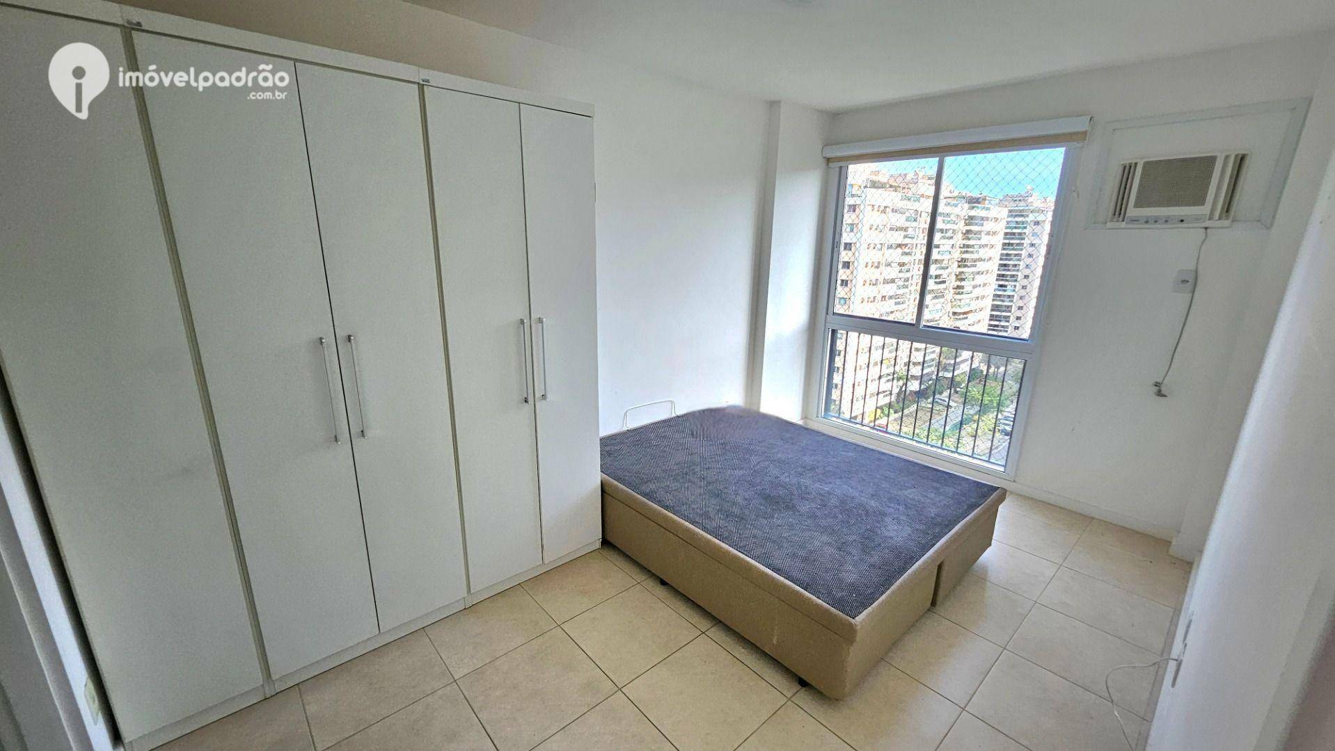 Apartamento para alugar com 2 quartos, 70m² - Foto 29