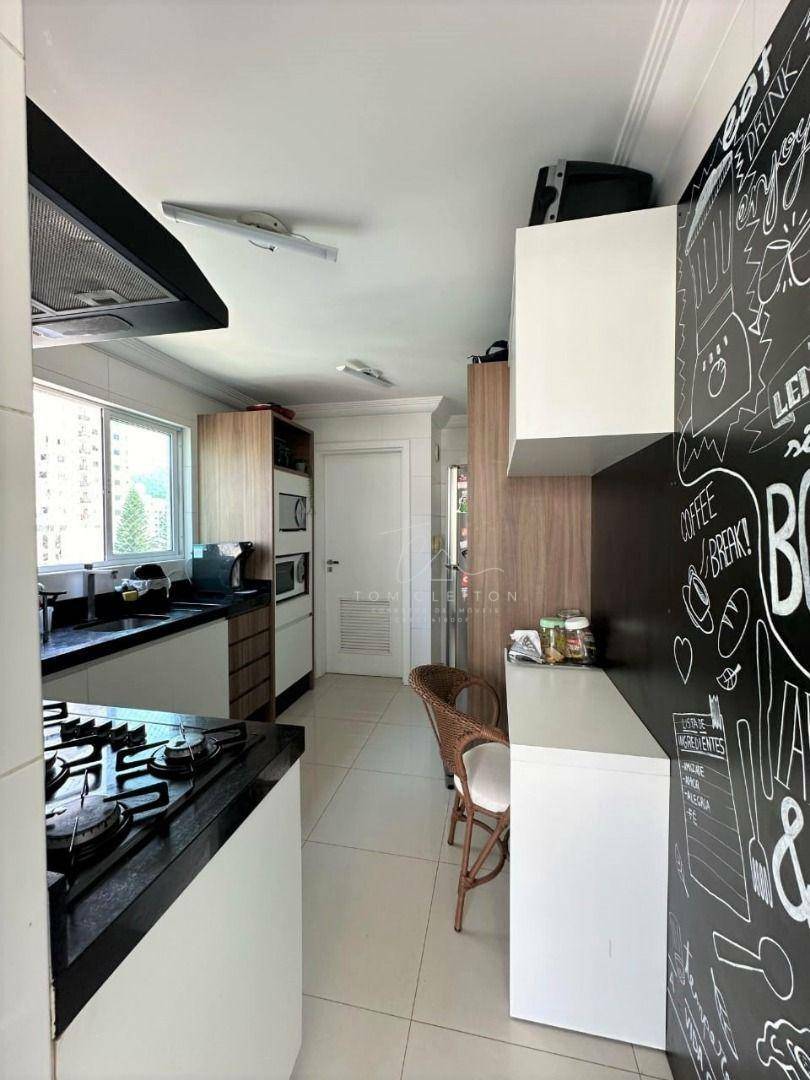 Apartamento à venda com 3 quartos, 120m² - Foto 6