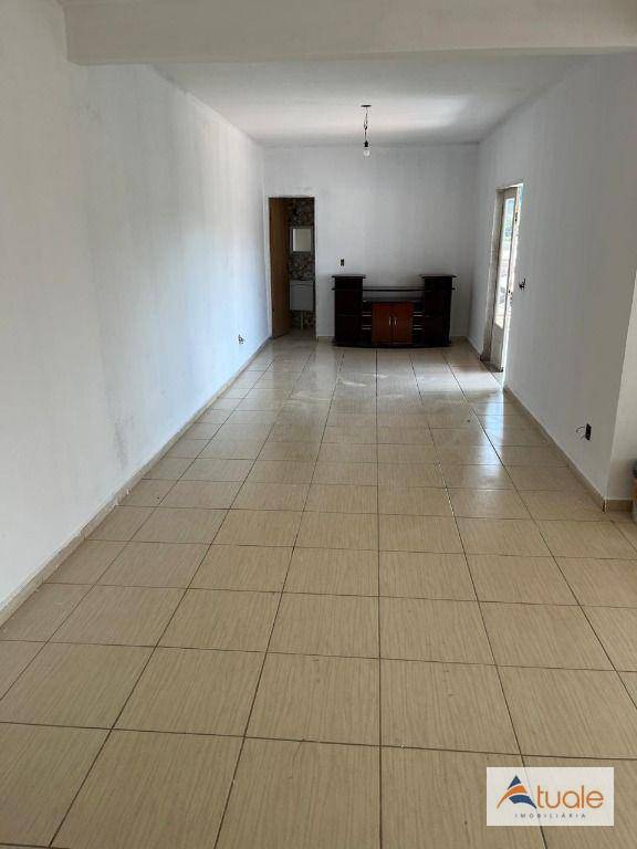 Casa para alugar com 2 quartos, 100m² - Foto 8