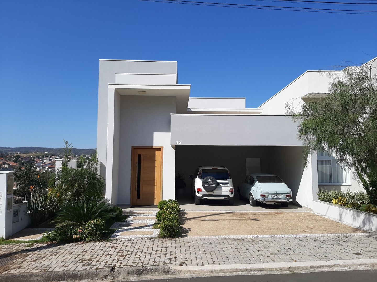 Casa de Condomínio à venda com 3 quartos, 232m² - Foto 3