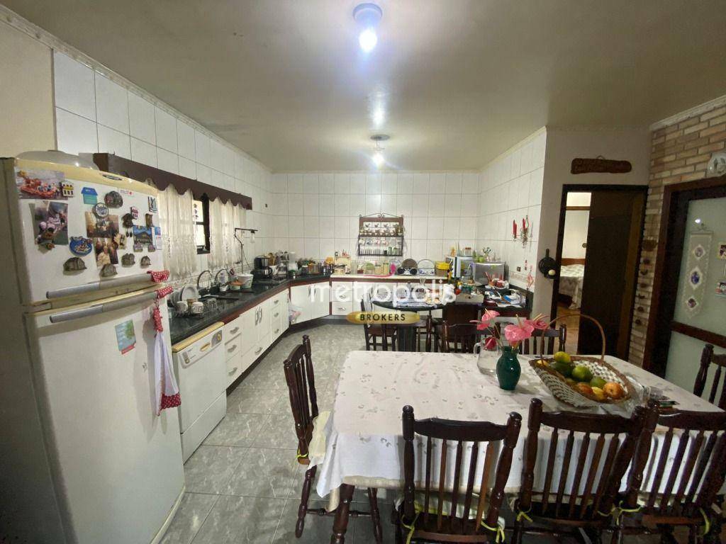 Casa à venda com 7 quartos, 400m² - Foto 6