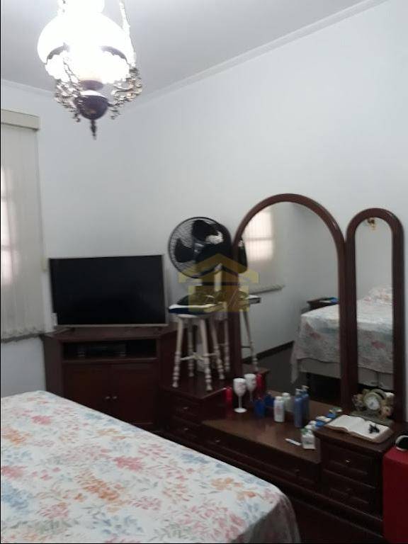 Sobrado à venda com 3 quartos, 250m² - Foto 29