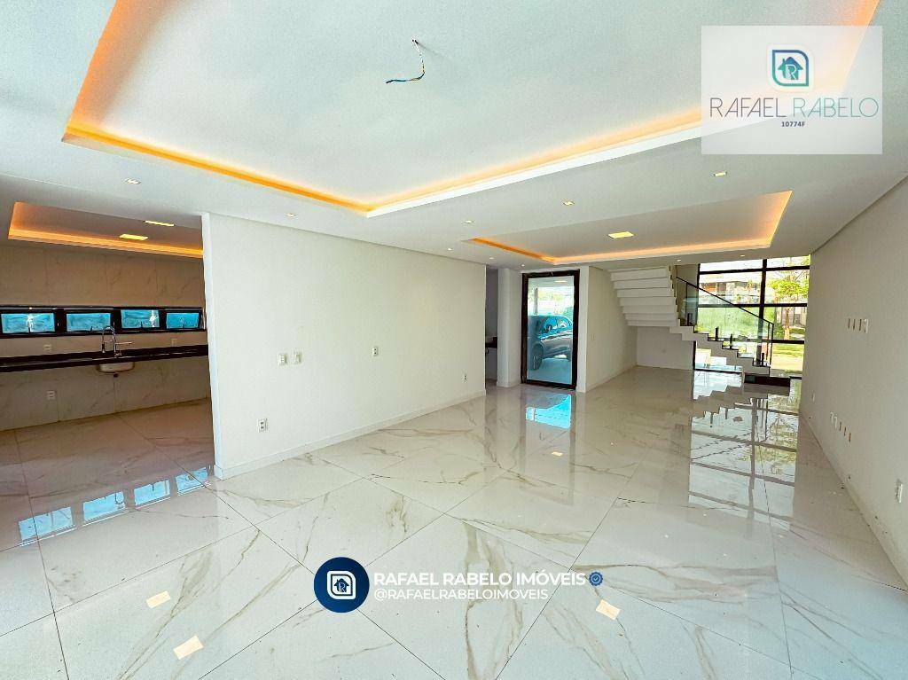 Casa de Condomínio à venda com 4 quartos, 330m² - Foto 5
