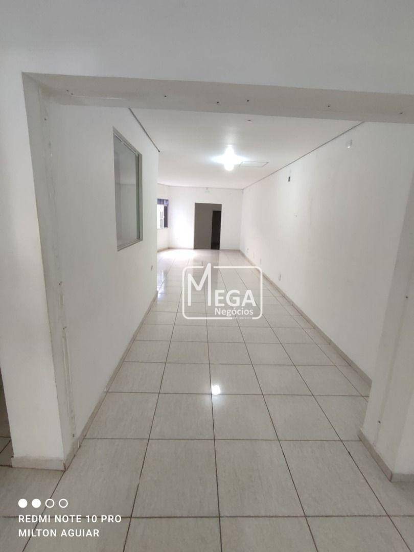 Casa para alugar com 8 quartos, 340m² - Foto 12