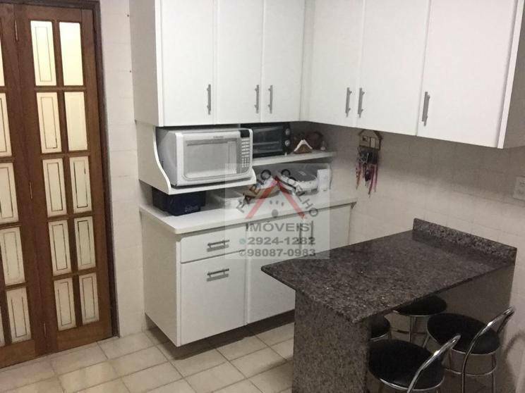 Apartamento à venda com 3 quartos, 128m² - Foto 7