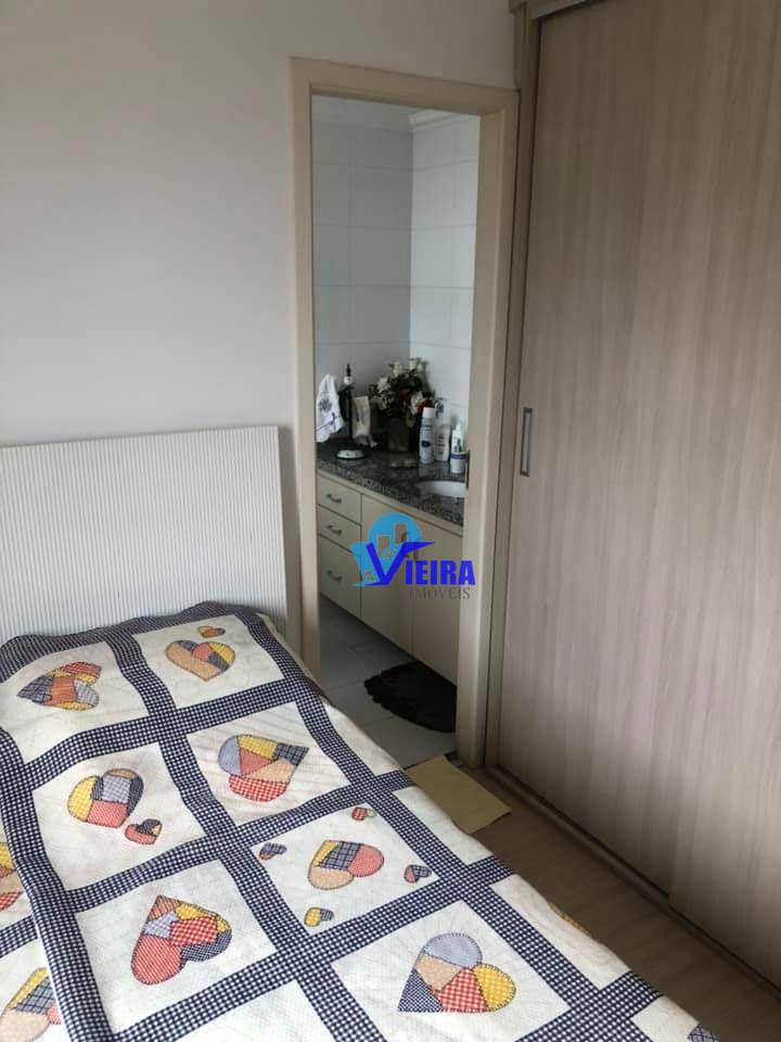 Apartamento à venda com 2 quartos, 56m² - Foto 11