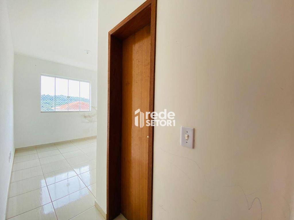 Apartamento à venda com 2 quartos, 79m² - Foto 9