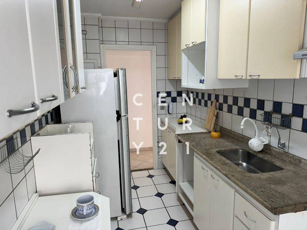 Apartamento à venda com 2 quartos, 66m² - Foto 17