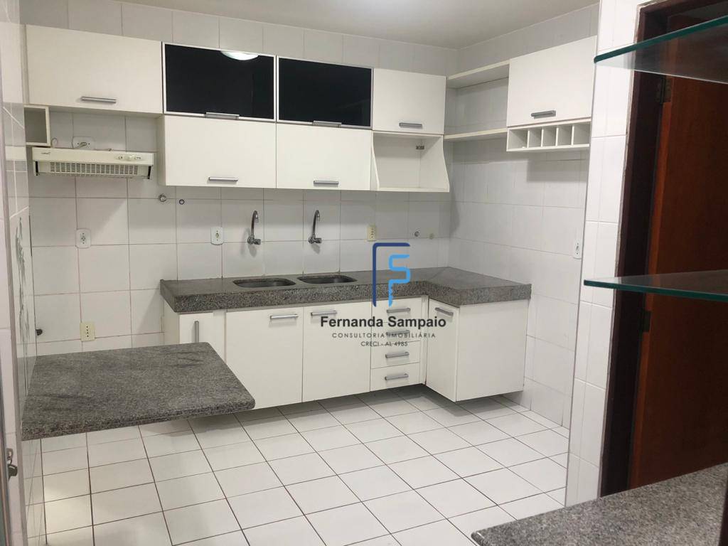 Apartamento para alugar com 3 quartos, 120m² - Foto 17