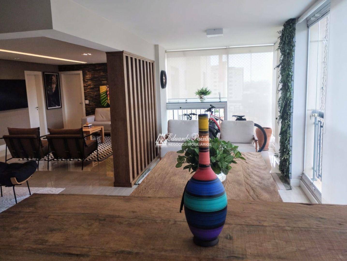 Apartamento à venda com 3 quartos, 182m² - Foto 4