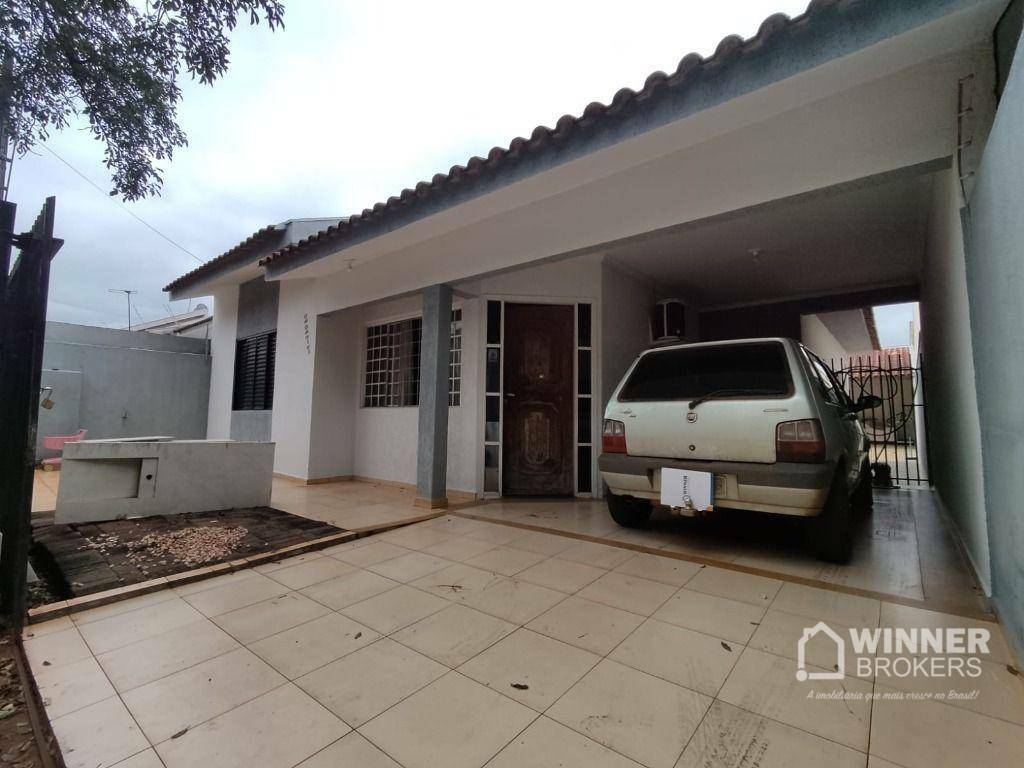 Casa à venda com 3 quartos, 155m² - Foto 1