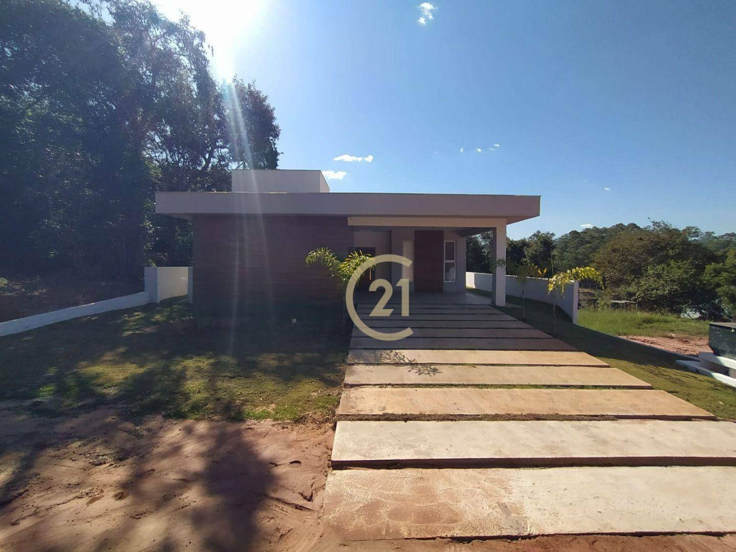 Casa de Condomínio à venda com 3 quartos, 168m² - Foto 2