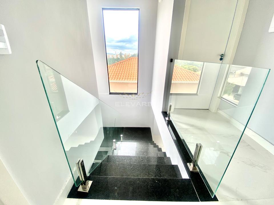 Casa à venda com 3 quartos, 190m² - Foto 6