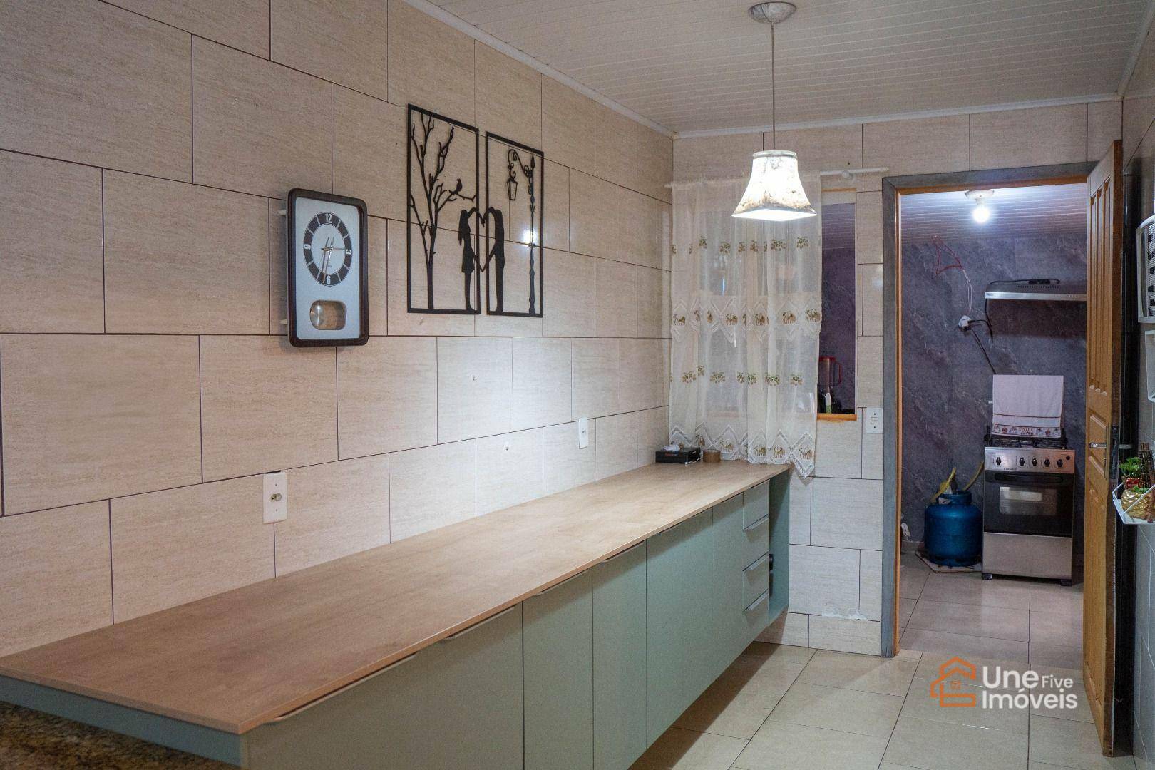 Casa à venda com 2 quartos, 70m² - Foto 6